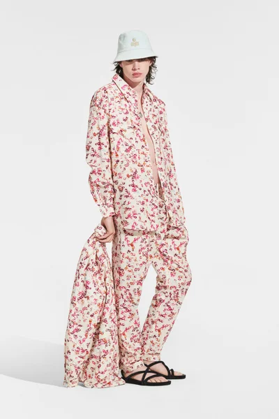 Look 15